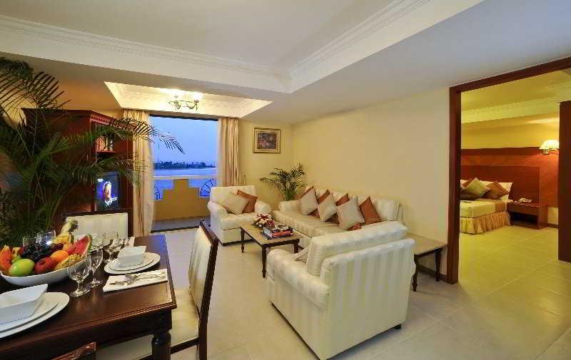 Mookai Suites Male Ngoại thất bức ảnh
