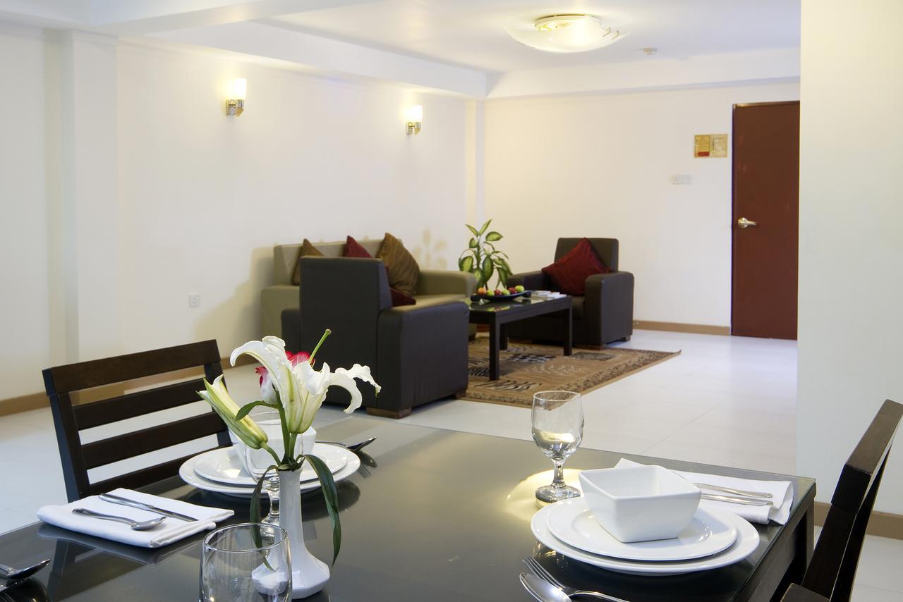 Mookai Suites Male Ngoại thất bức ảnh