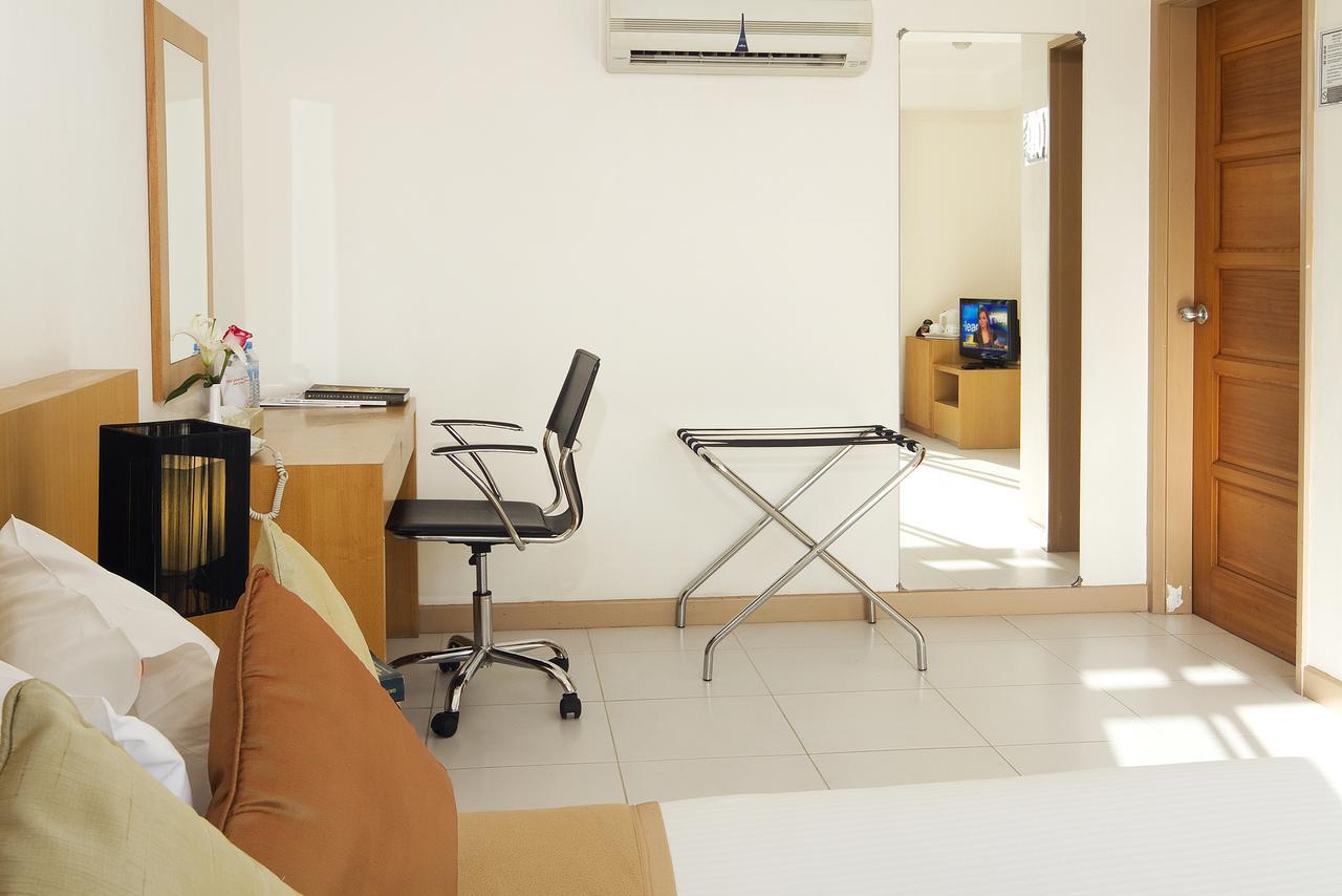 Mookai Suites Male Ngoại thất bức ảnh