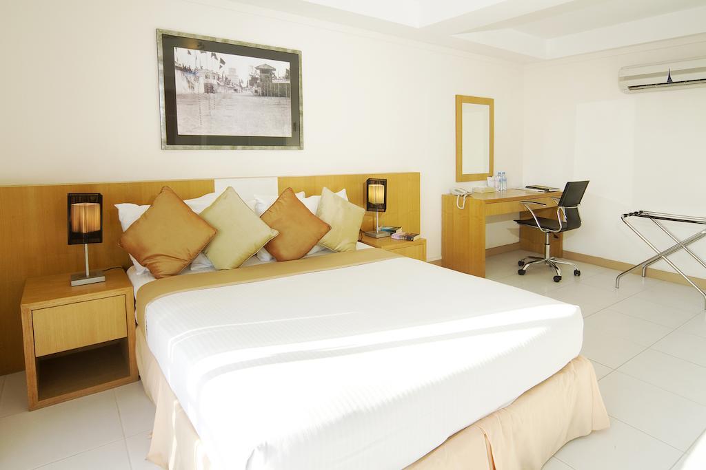 Mookai Suites Male Ngoại thất bức ảnh